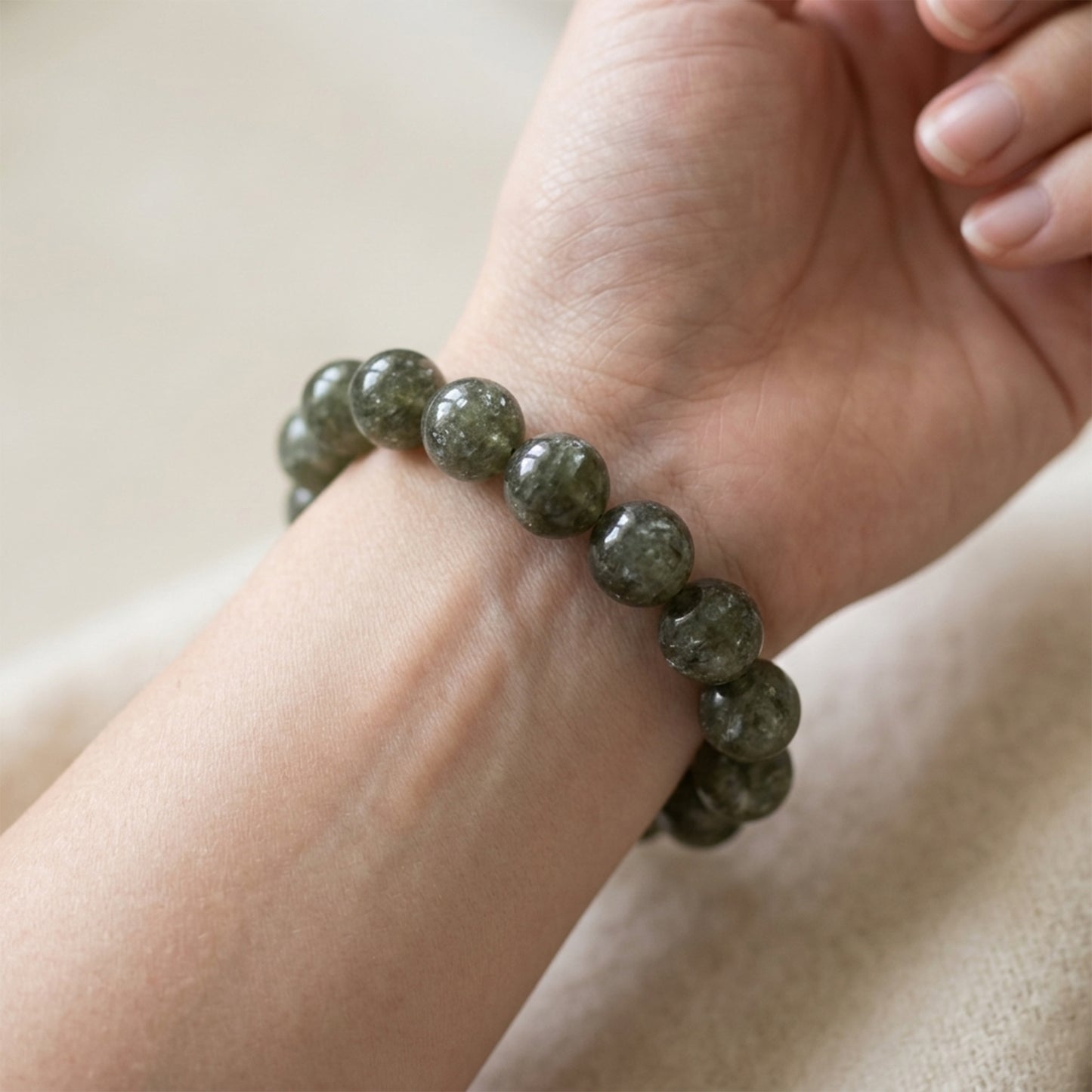 Green Serenity Meditation Stone Bracelet